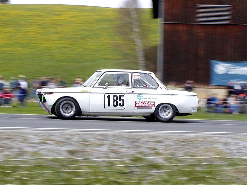BMW%2002%20TI%20-%20Straka%202
