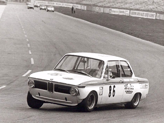 01_bmw02_11